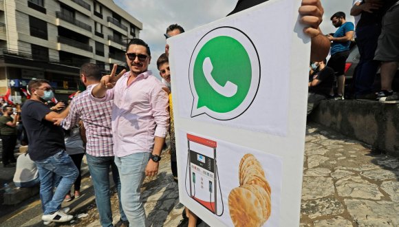 Lübnan'da WhatsApp İçin Vergi Haberi